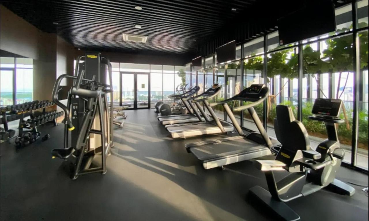 Skypool With Seaview 8Pax Beacon Executive Suites - Georgetown City Centre - 3Km To Komtar Exterior foto